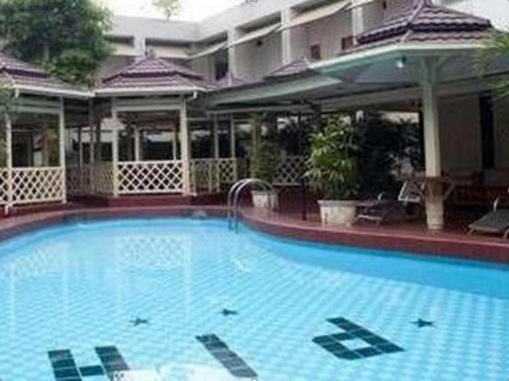 Hotel Pardede International